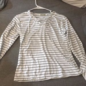 Black and white long sleeve shirt